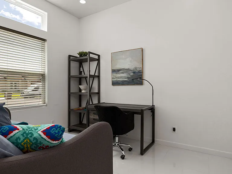6001 N Playa Del Sol St — Photo 12
