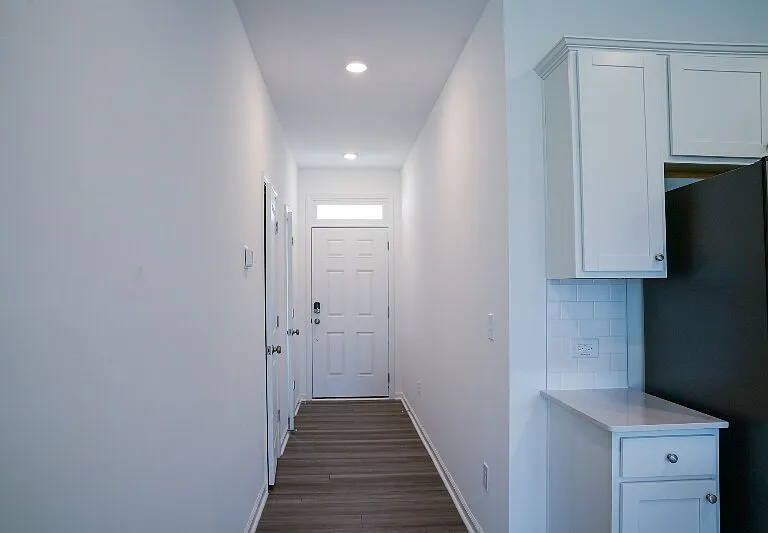 878 Pilot St — Photo 20