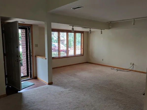 12 Ingham Way, New Hope, PA 18938