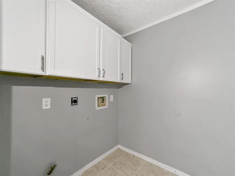 1211 Peacham Ct — Photo 5
