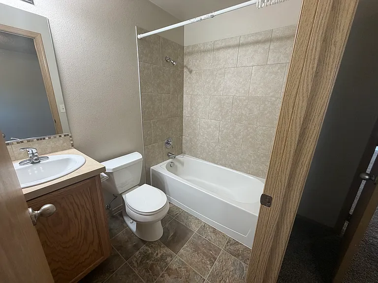 Whitworth30 Apartments — Photo 18