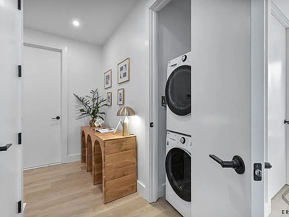 5th image of 80 Linden Blvd #5C