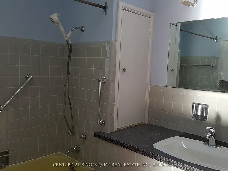 63 Banbury Rd — Photo 10
