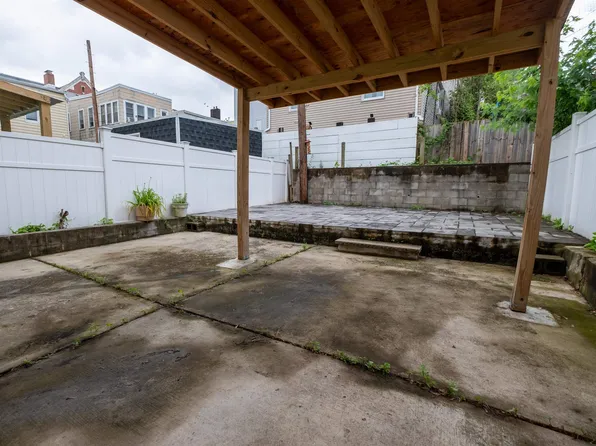 6 Apollo Street image 29 of 38