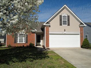 137 Nevis Ln, Mooresville, NC 28115