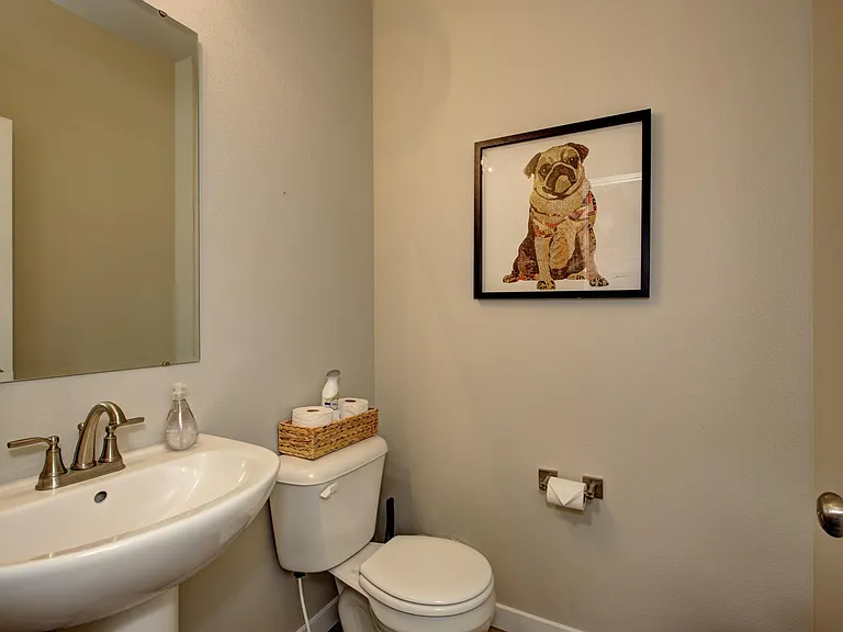 254 S Riggs Spring Ave — Photo 18