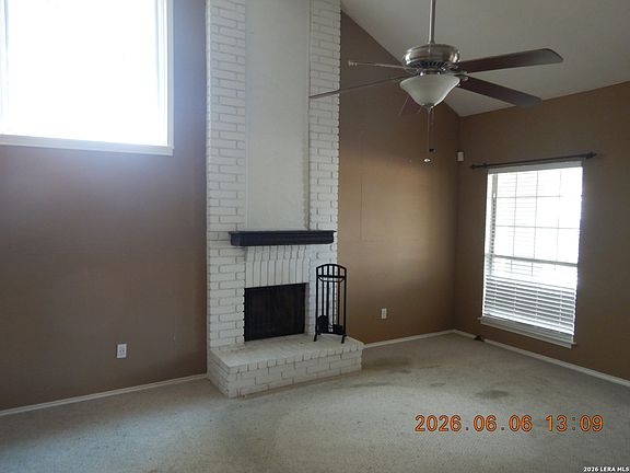 3rd image of 616 Fern Meadow Dr
