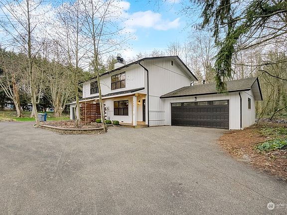 2nd image of 15811 52nd Avenue W #2