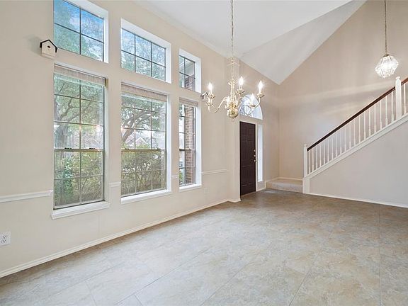 2nd image of 18303 Bluewater Cove Dr