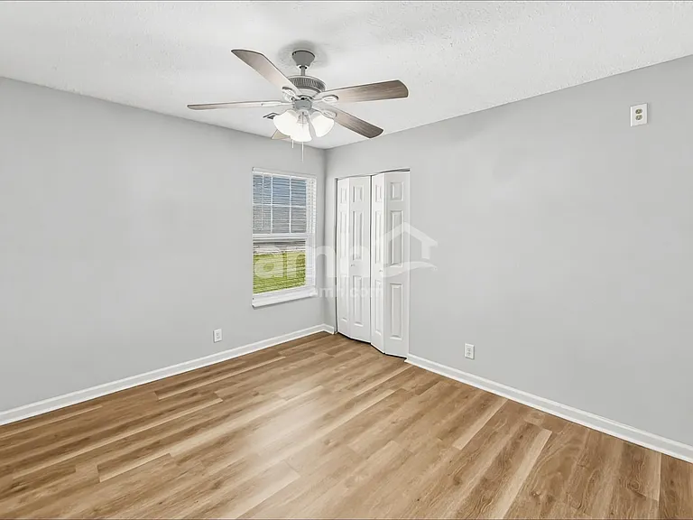 3136 Hidden Creek Dr — Photo 11