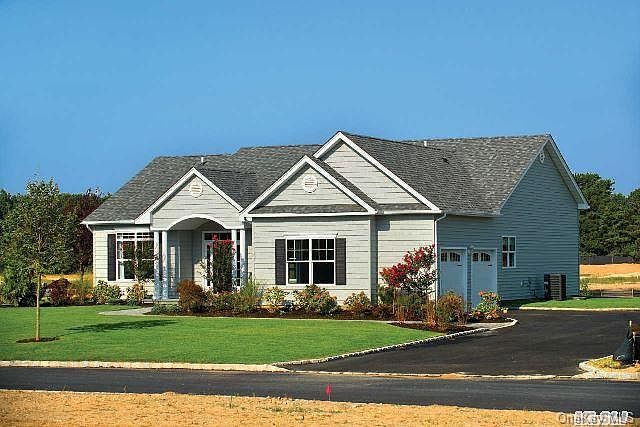 1st image of 1 Hamptons Court Drive