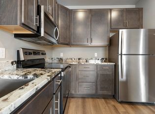Lake Isabel Flats, Hastings, MN 55033