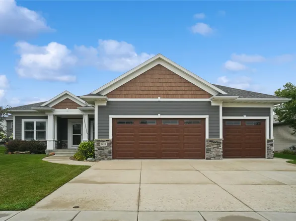 3170 Stanley Cup Dr, Marion, IA 52302