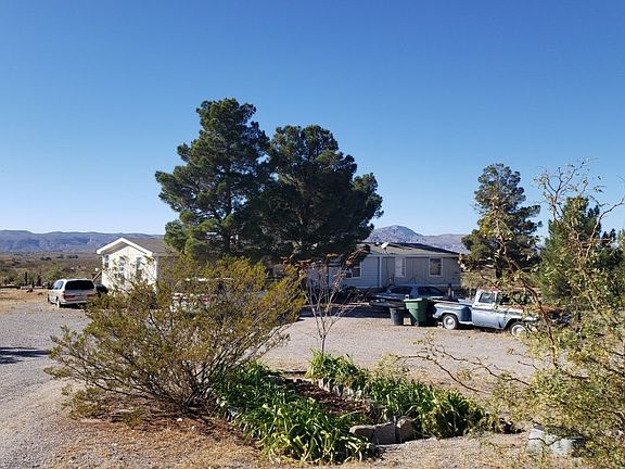 3rd image of 5975 Desert Plum Ln