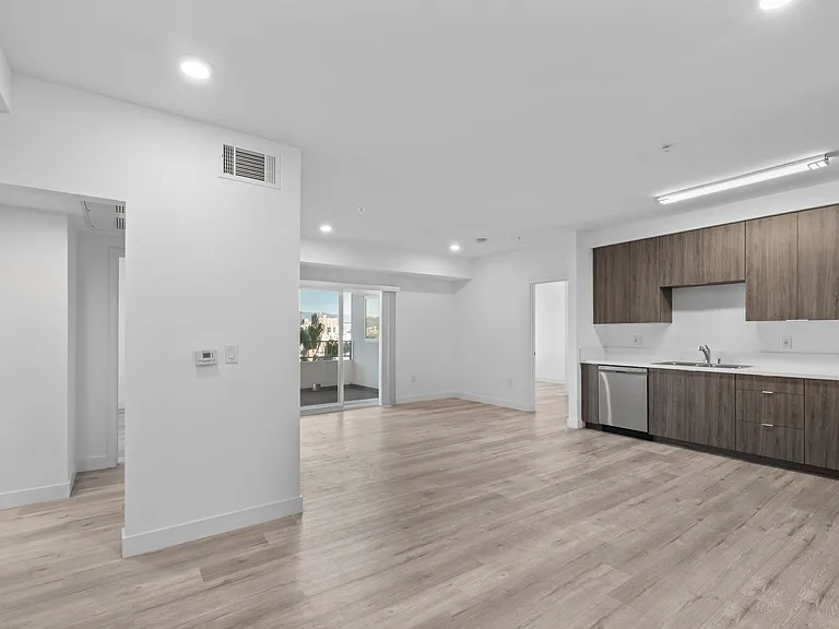 TALA Local at 3057-3067 W. Pico Blvd — Photo 4