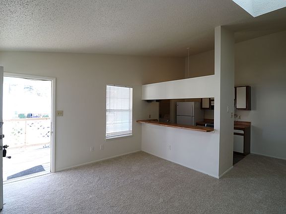 5th image of 4155 Thalia Station Cir