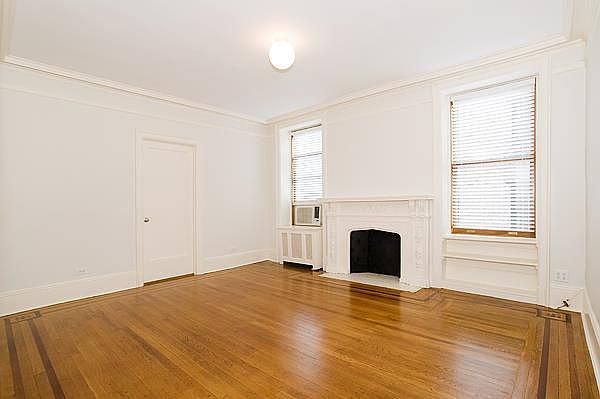 1st image of 527 Cathedral Pkwy #65