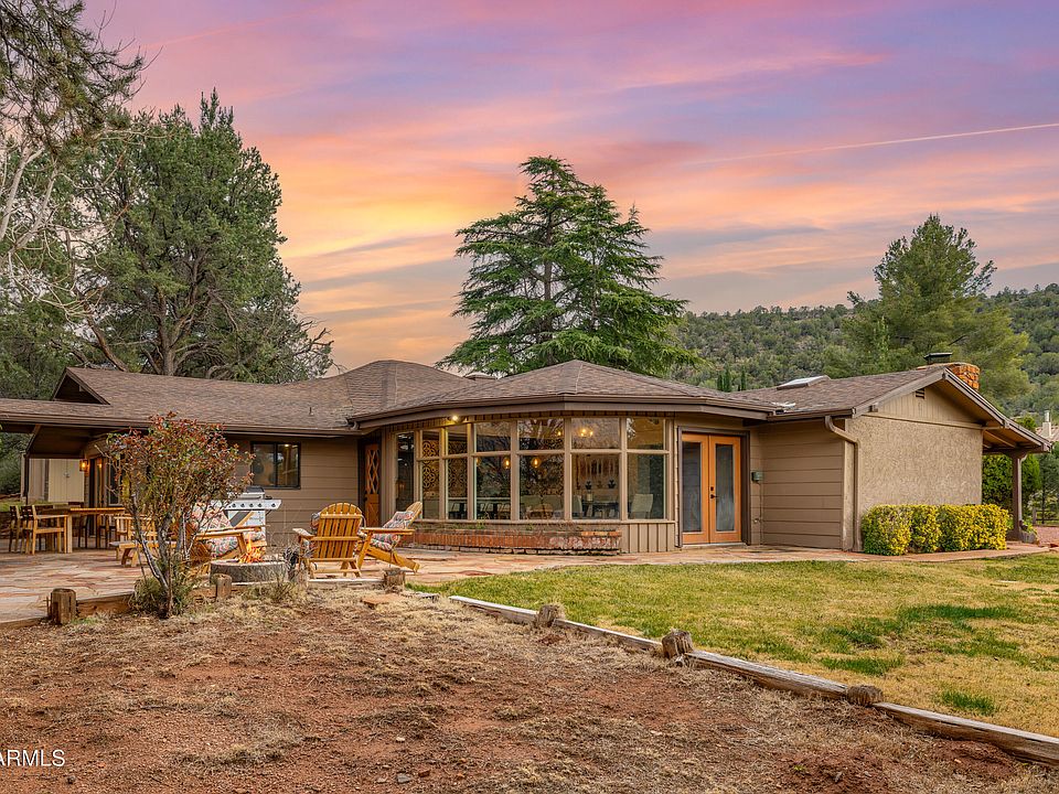 1st image of 385 ROCKRIDGE Drive