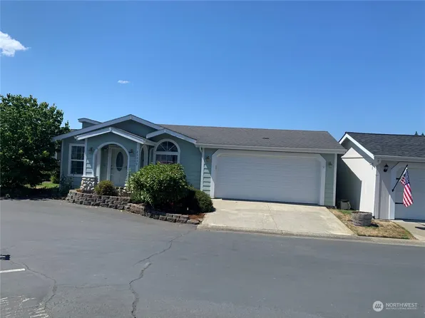 24039 223rd Lane SE #105, Maple Valley, WA 98038