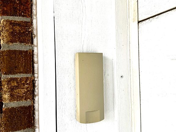 3rd image of 920 W Norway Ave APT 306