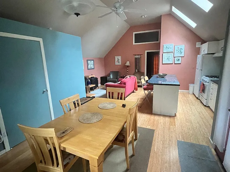 9116 SW 25th Ave #2 — Photo 13