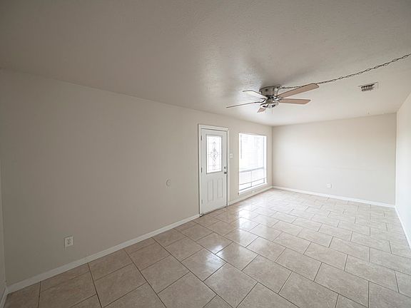 3rd image of 4408 Monty Dr