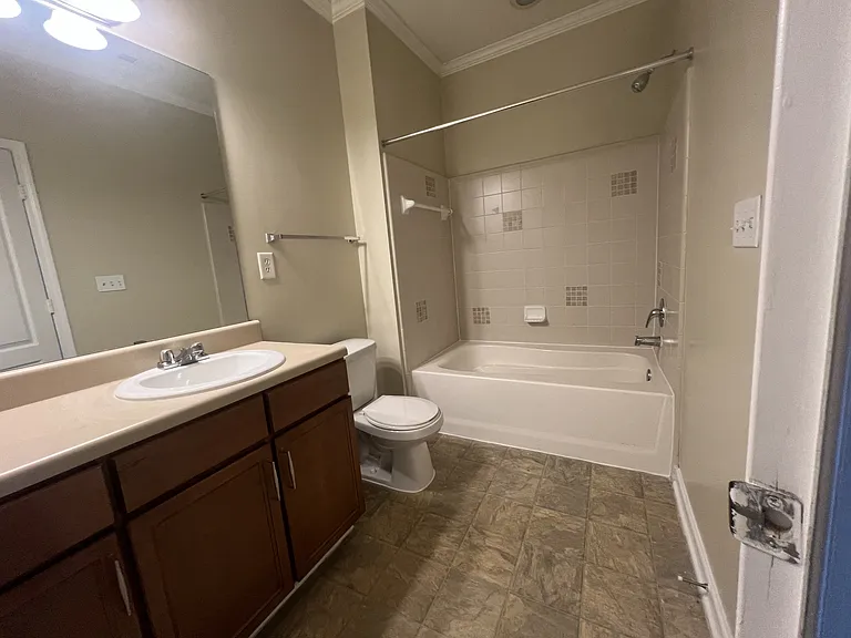 Wesley Kensington Apartments at Stonecrest — Photo 428