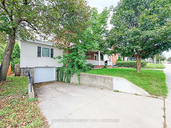 2nd image of 74 Toronto St