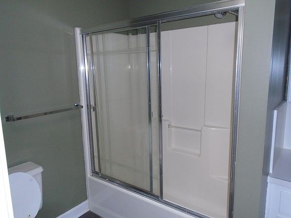 5th image of 275 Mountain View Ave