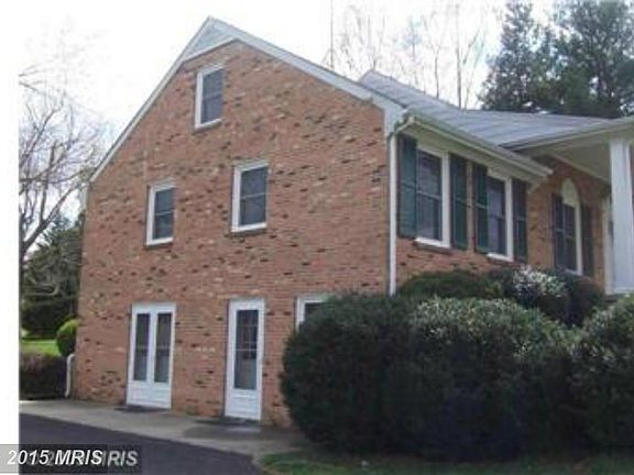 5th image of 303 Cutler Ave
