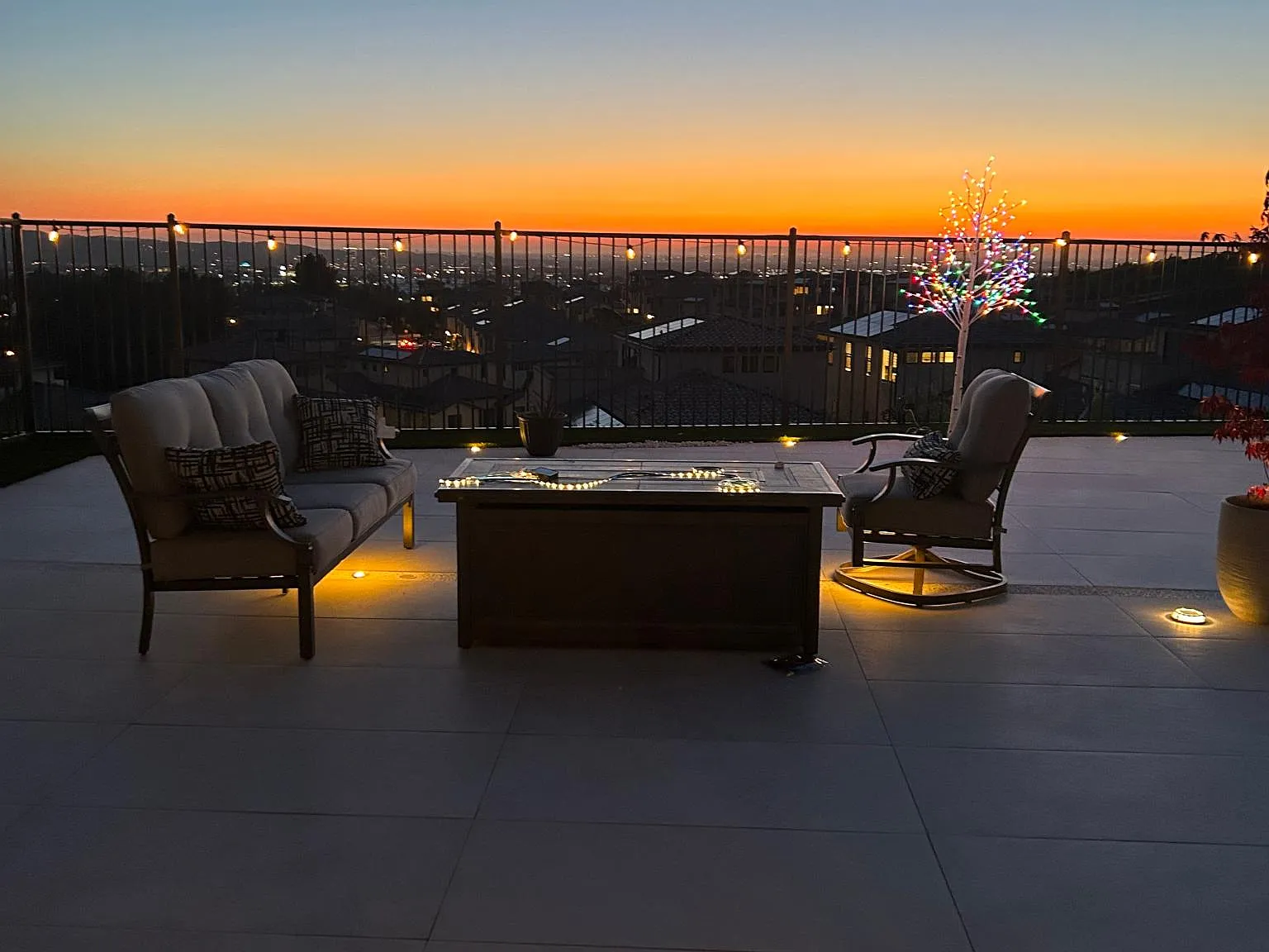 533 Serrano Summit Dr — Photo 2