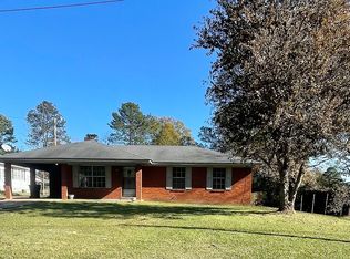 606 Fairground St, Winona, MS 38967