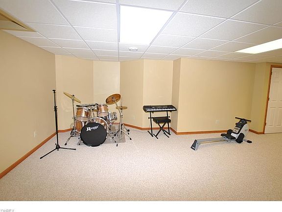 5th image of 17344 Creekside Cir