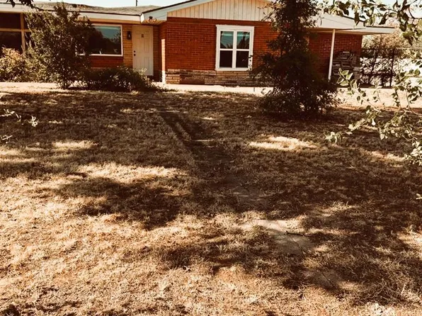 126 Coliseum Dr #1-4, Snyder, TX 79549