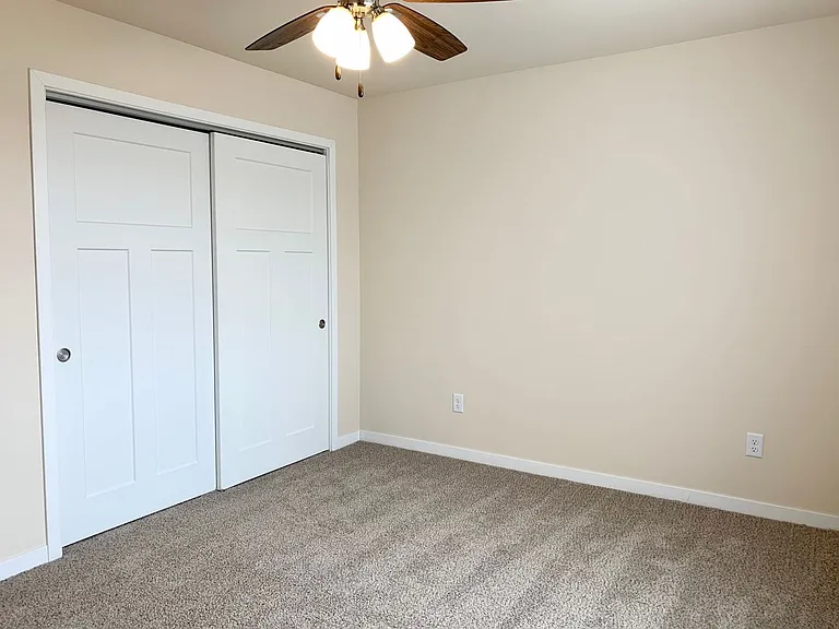 1419 Pine St #9 — Photo 57