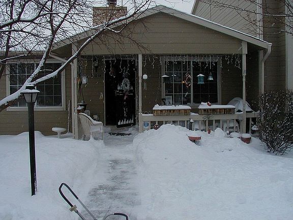 Dec 2006 SNOW!! Front