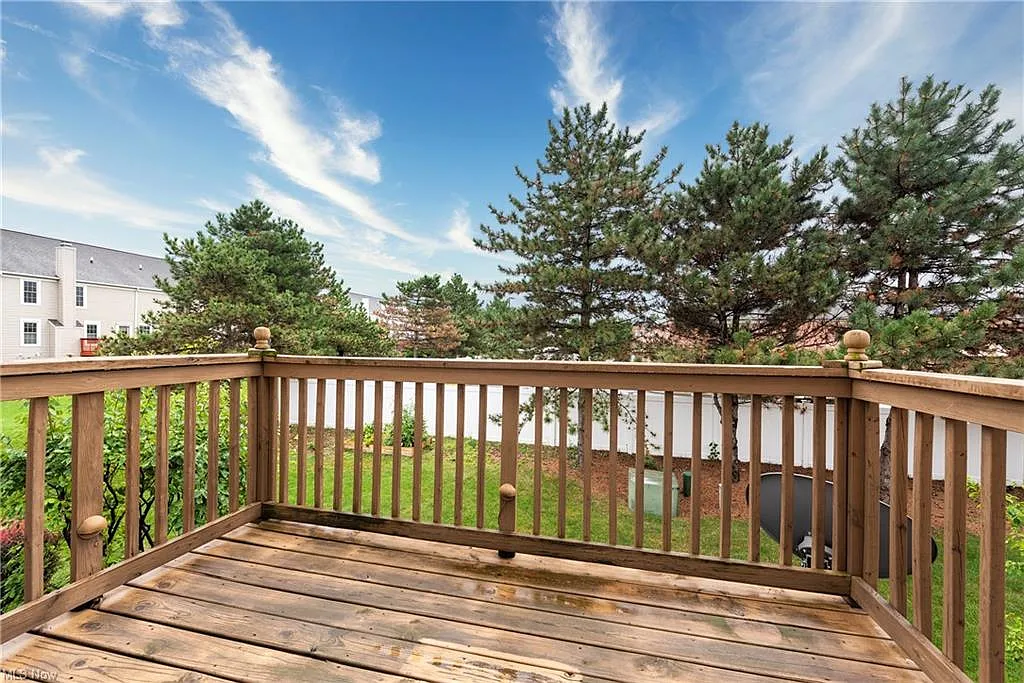 8118 Chester Pkwy #8118 photo 1