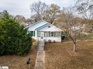 25 3rd St, Inman, SC 29349