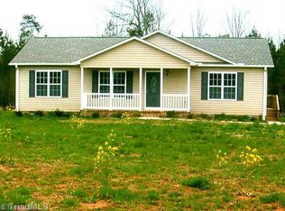 4596 W Hoover Hl, Trinity, NC 27370