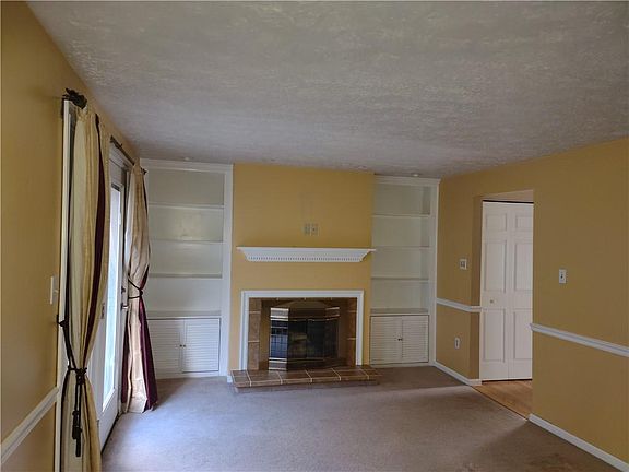4th image of 708 Arkwood Dr