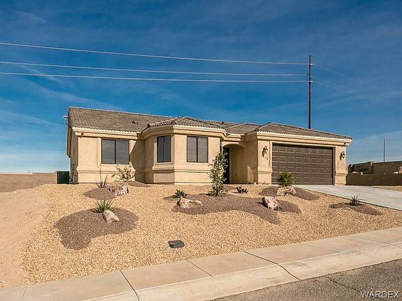 3rd image of 2565 E Halycone Dr
