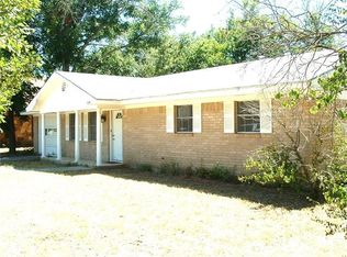 108 Vine St, Bangs, TX 76823
