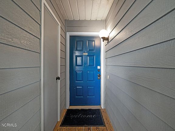 3rd image of 104 Breezewood Drive #G