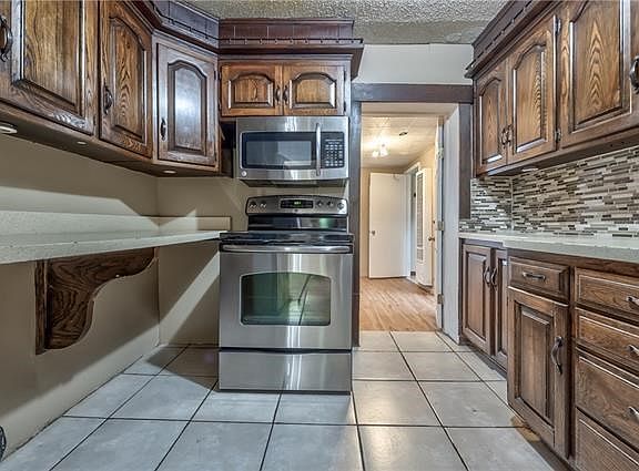 3rd image of 1214 S 37th St