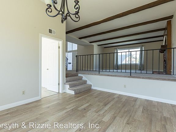 4th image of 1332 N Belair Ct