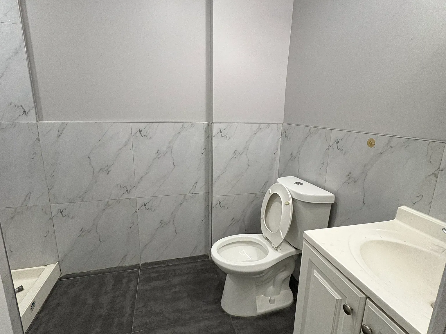 2 bed, $1,899 — Photo 3
