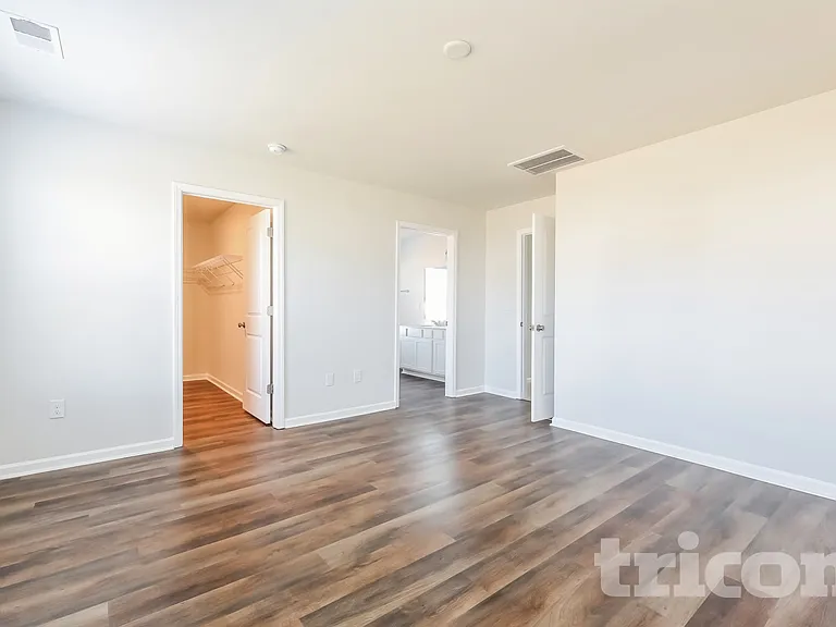 139 McMakin Dr — Photo 8