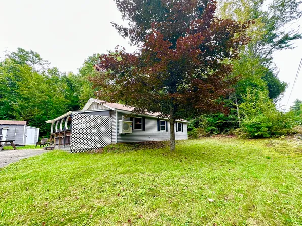 671 W Main Street, Monroe, ME 04951