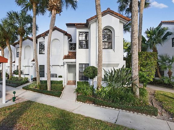4th image of 2320 Treasure Isle Dr #0