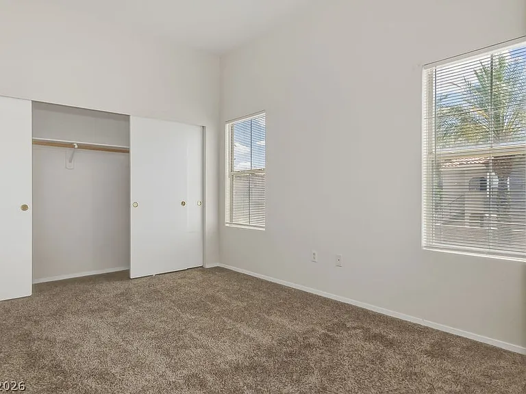 10245 S Maryland Pkwy #201 — Photo 7